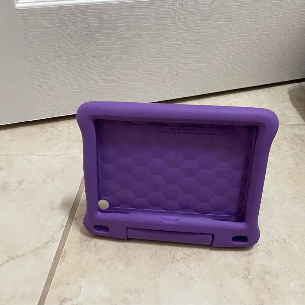 Purple Rugged Tablet Cover with Textured Design - Picture 3 of 3